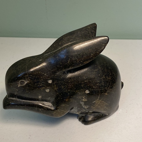 Heavy Carved Soapstone Rabbit Sculpture - Picture 4 of 12